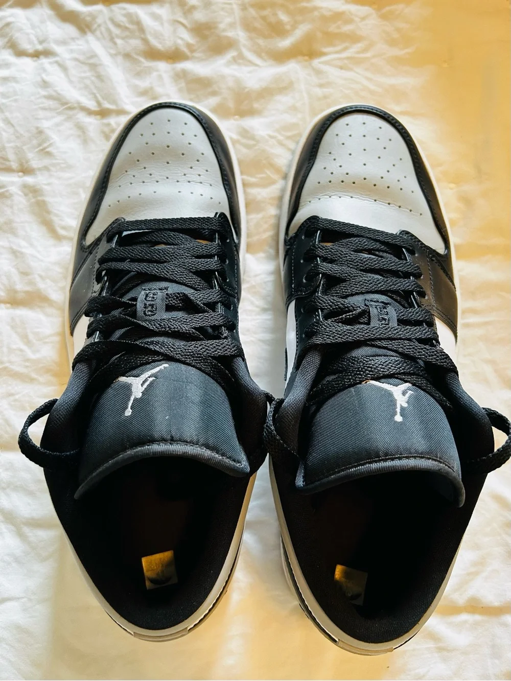 Jordan Men’s Black White Gray Low-Top Sneakers